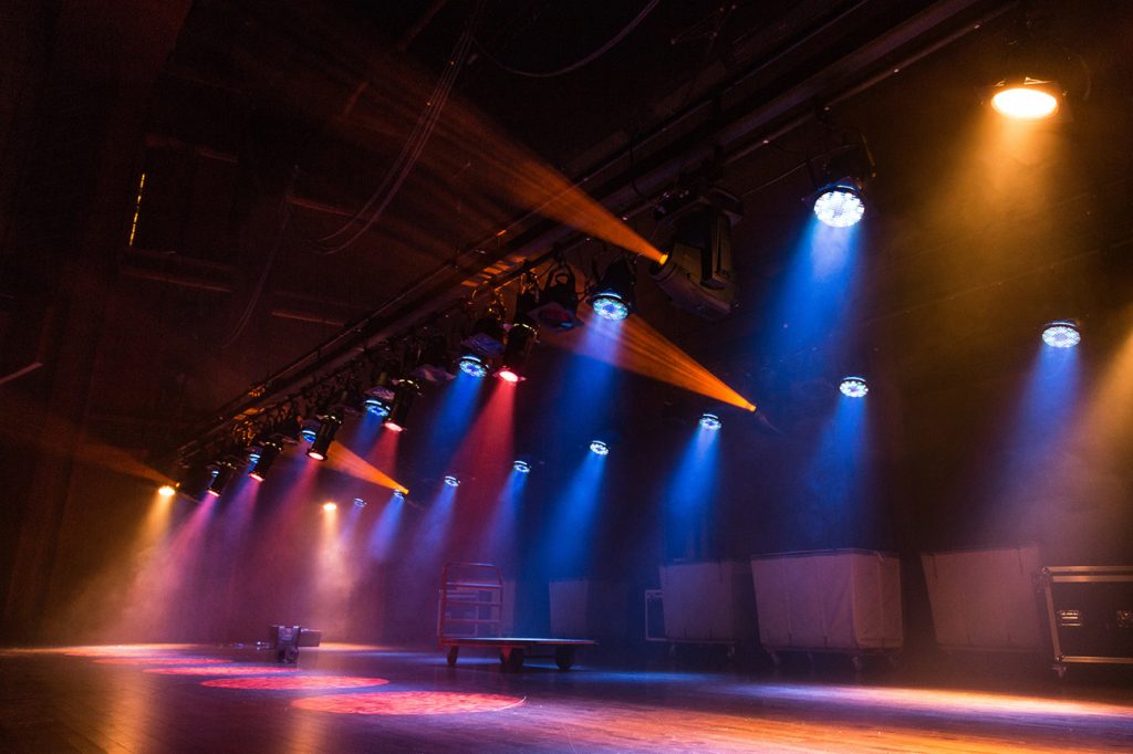 photo of venue stage lighting